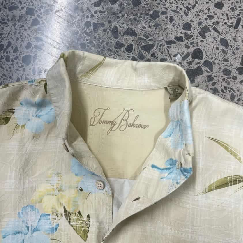 Vintage Tommy Bahama Shirt